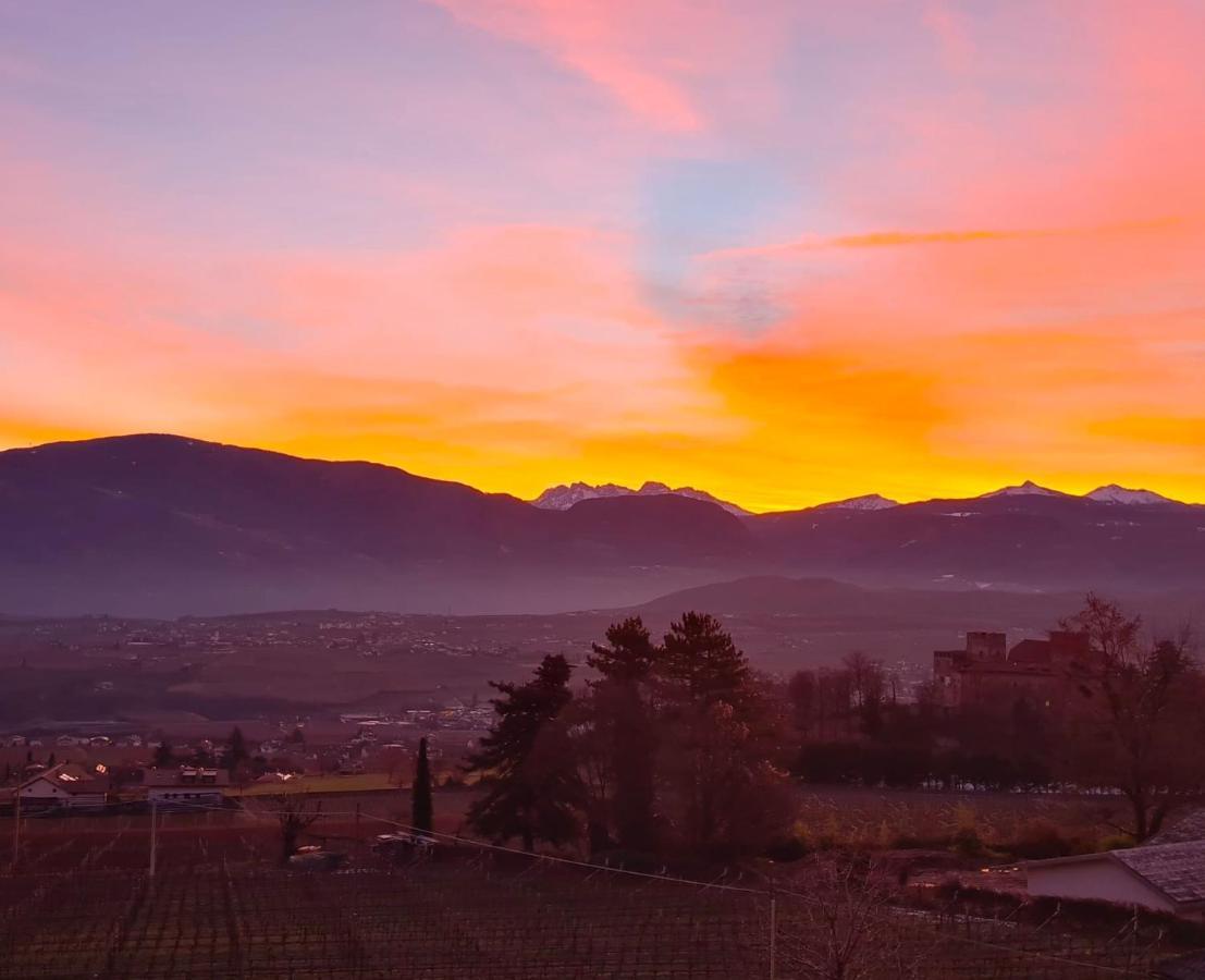 Strahlerhof Leilighet Appiano Sulla Strada Del Vino Eksteriør bilde