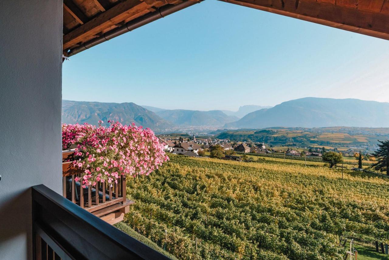 Strahlerhof Leilighet Appiano Sulla Strada Del Vino Eksteriør bilde